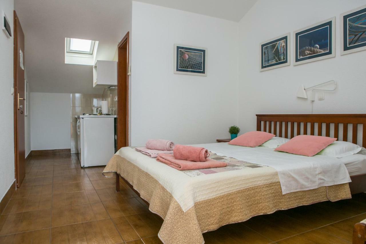Apartments Filippi Korčula Eksteriør bilde